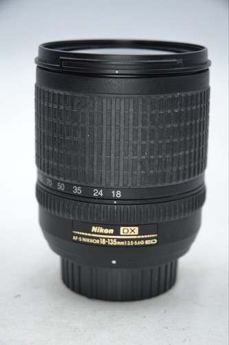 Nikon nikkor 135 mm - 18-135,