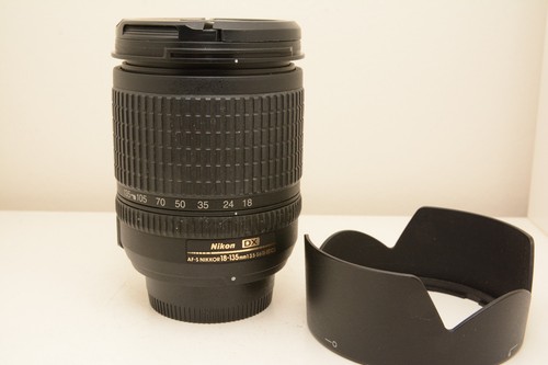 Nikon 135mm 5 - af-s, f3.5-5.6